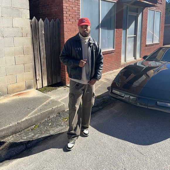 Meet your Posher, Max - Picture 2 of 9